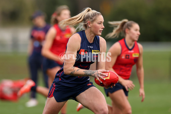 AFLW 2025 Training - Melbourne 280525 - A-59717797