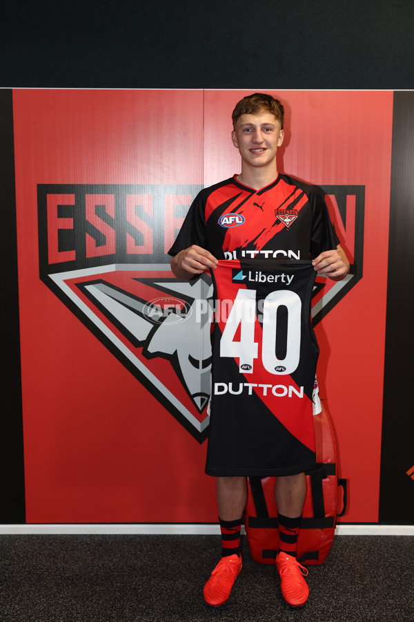 AFL 2025 Round 12 - Brisbane v Essendon - A-59717839