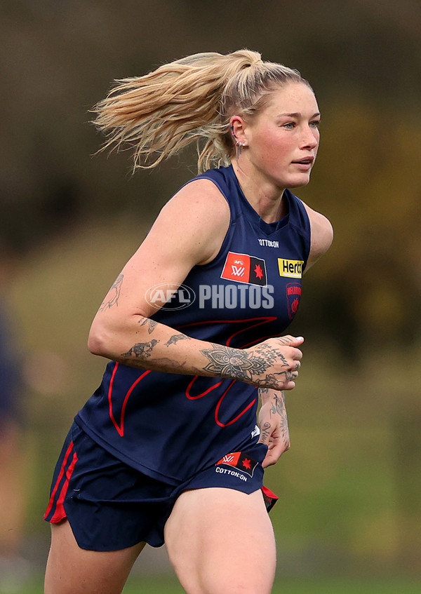 AFLW 2025 Training - Melbourne 280525 - A-59718480
