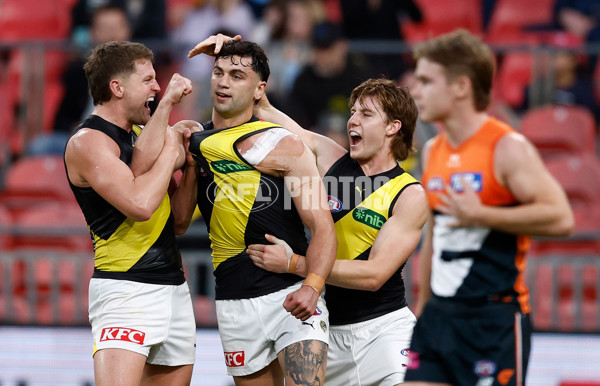 AFL 2025 Round 12 - GWS v Richmond - A-59760130