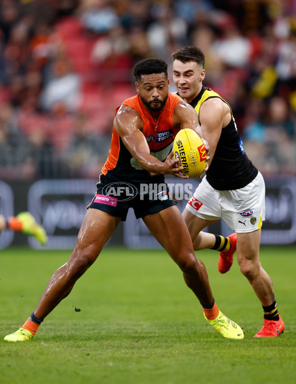 AFL 2025 Round 12 - GWS v Richmond - A-59760929