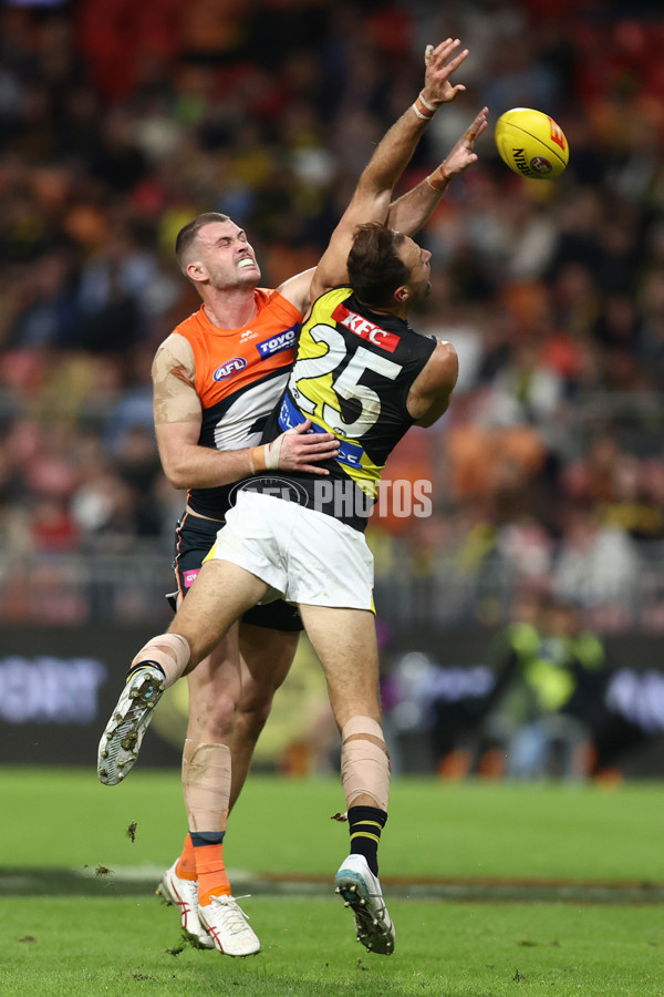 AFL 2025 Round 12 - GWS v Richmond - A-59762838
