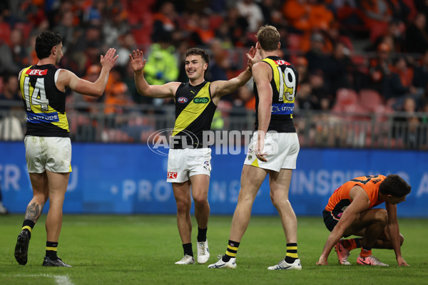 AFL 2025 Round 12 - GWS v Richmond - A-59763268
