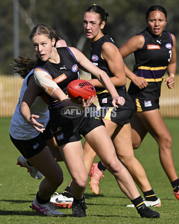 Coates League Girls 2025 Round 08 - Murray Bushrangers v Northern Territory Academy - A-59785207
