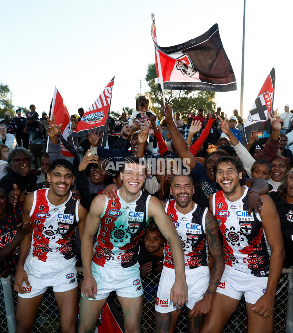 AFL 2025 Round 12 - Melbourne v St Kilda - A-59793218
