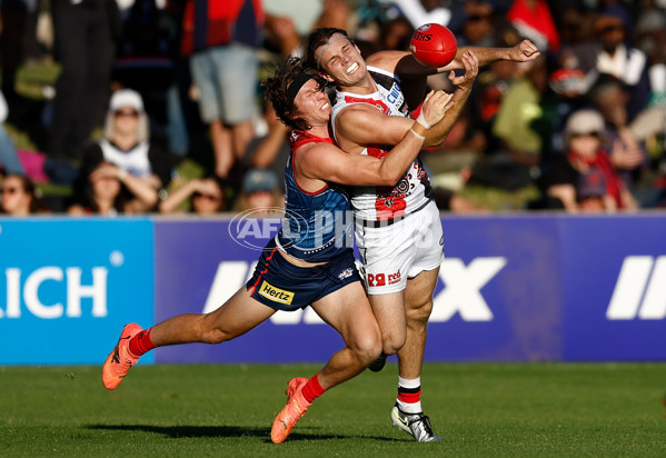 AFL 2025 Round 12 - Melbourne v St Kilda - A-59795298