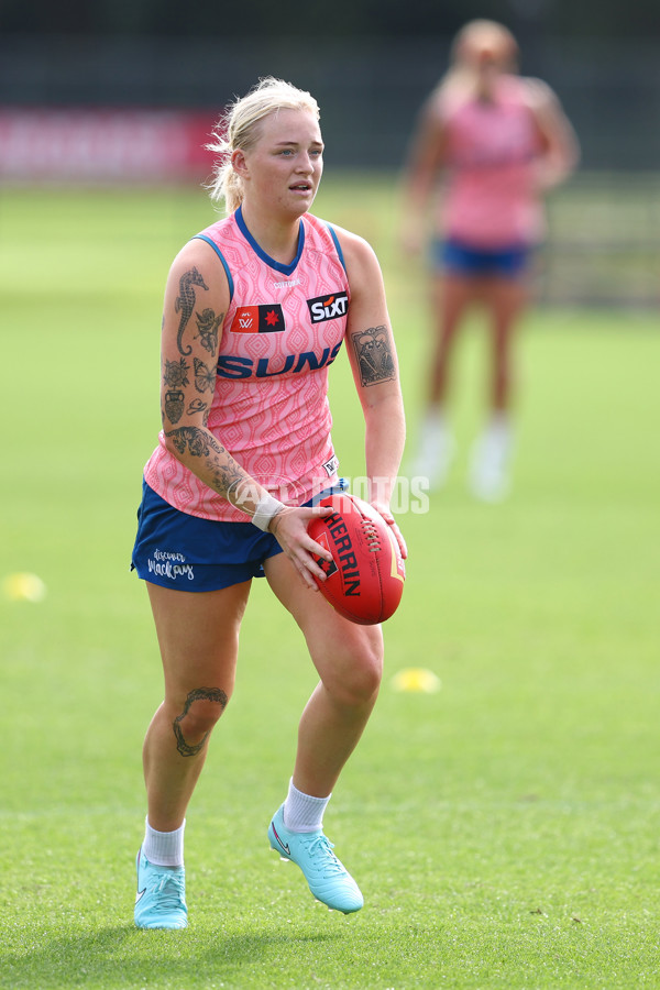 AFLW 2025 Training - Gold Coast 020625 - A-59816324