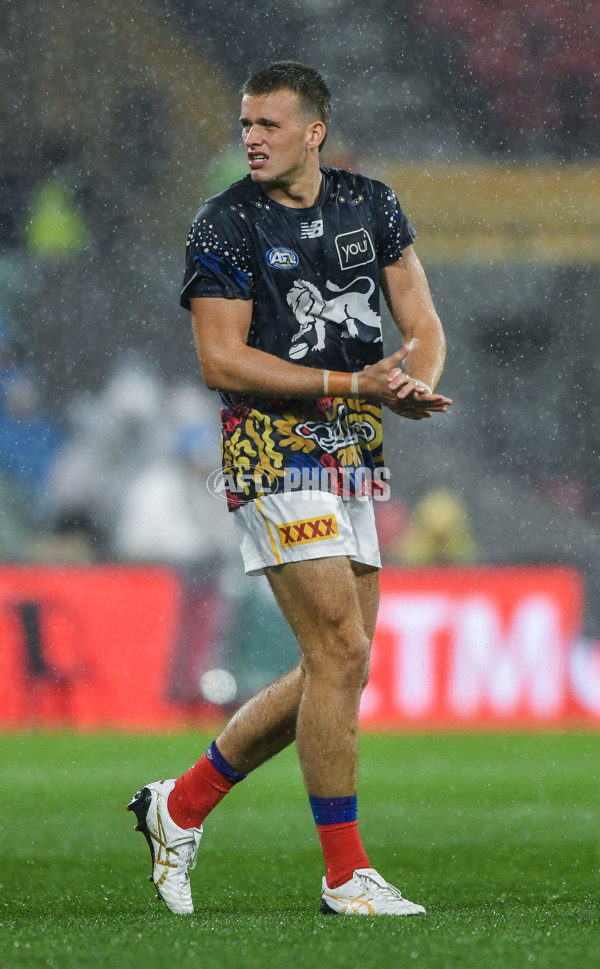 AFL 2025 Round 13 - Adelaide v Brisbane - A-59846899