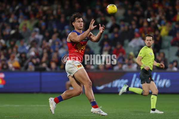 AFL 2025 Round 13 - Adelaide v Brisbane - A-59847742