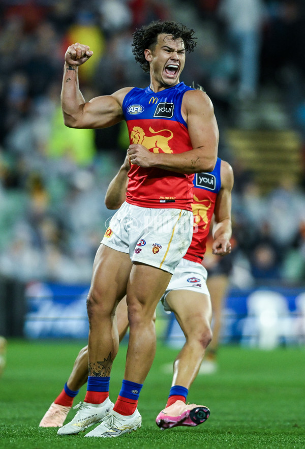 AFL 2025 Round 13 - Adelaide v Brisbane - A-59850410