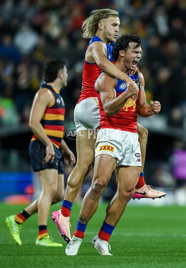 AFL 2025 Round 13 - Adelaide v Brisbane - A-59850606
