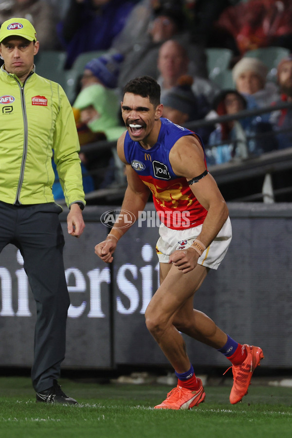 AFL 2025 Round 13 - Adelaide v Brisbane - A-59852840