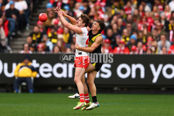 AFL 2025 Round 13 - Richmond v Sydney - A-59859256