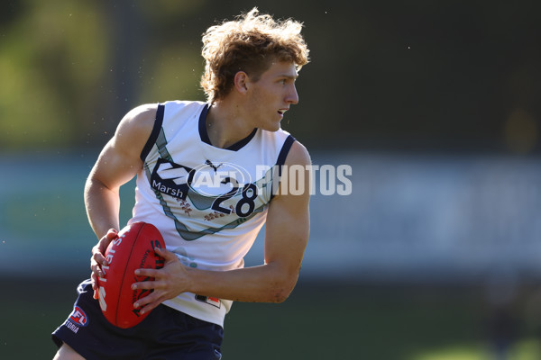 AFL National Championships U18 Boys 2025 - Western Australia v Victoria Country - A-59859690