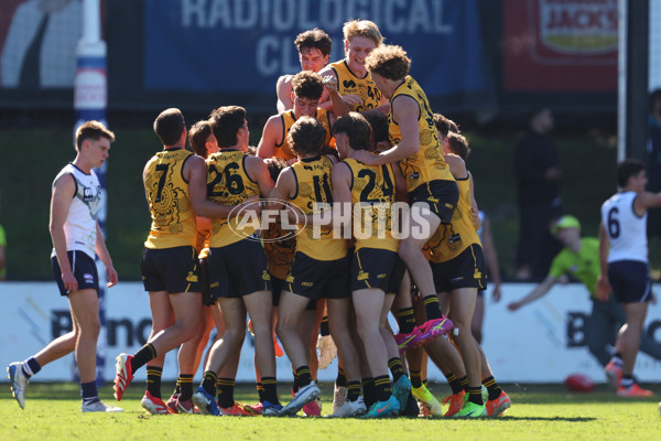AFL National Championships U18 Boys 2025 - Western Australia v Victoria Country - A-59862453