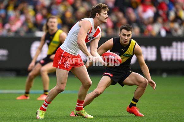 AFL 2025 Round 13 - Richmond v Sydney - A-59862605