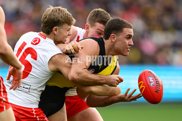 AFL 2025 Round 13 - Richmond v Sydney - A-59862683