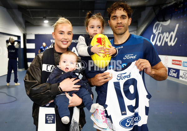AFL 2025 Round 13 - Geelong v Gold Coast - A-59865192