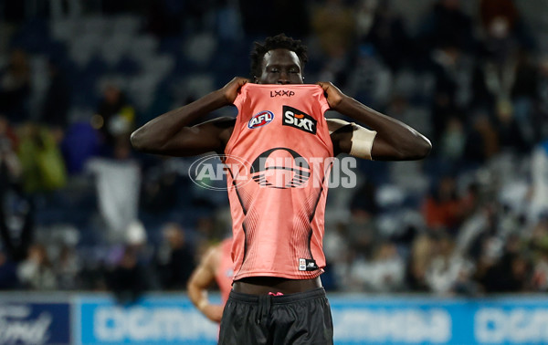 AFL 2025 Round 13 - Geelong v Gold Coast - A-59875323