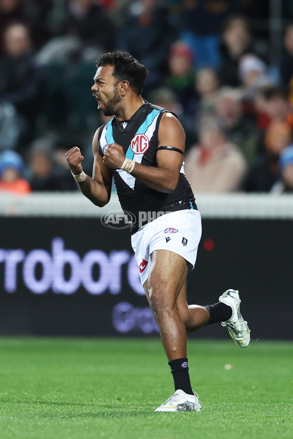 AFL 2025 Round 13 - GWS v Port Adelaide - A-59880225