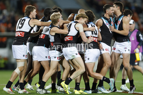 AFL 2025 Round 13 - GWS v Port Adelaide - A-59880453