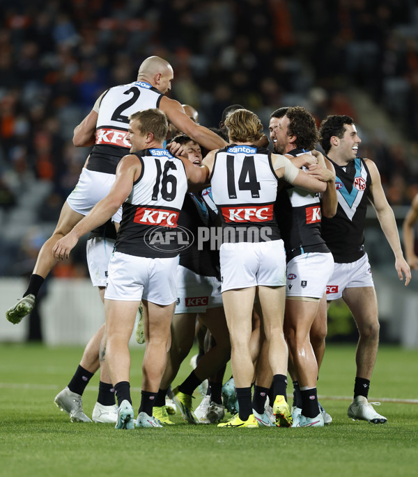 AFL 2025 Round 13 - GWS v Port Adelaide - A-59880454