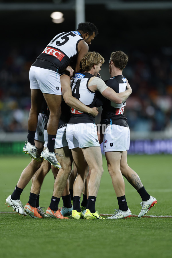 AFL 2025 Round 13 - GWS v Port Adelaide - A-59884307