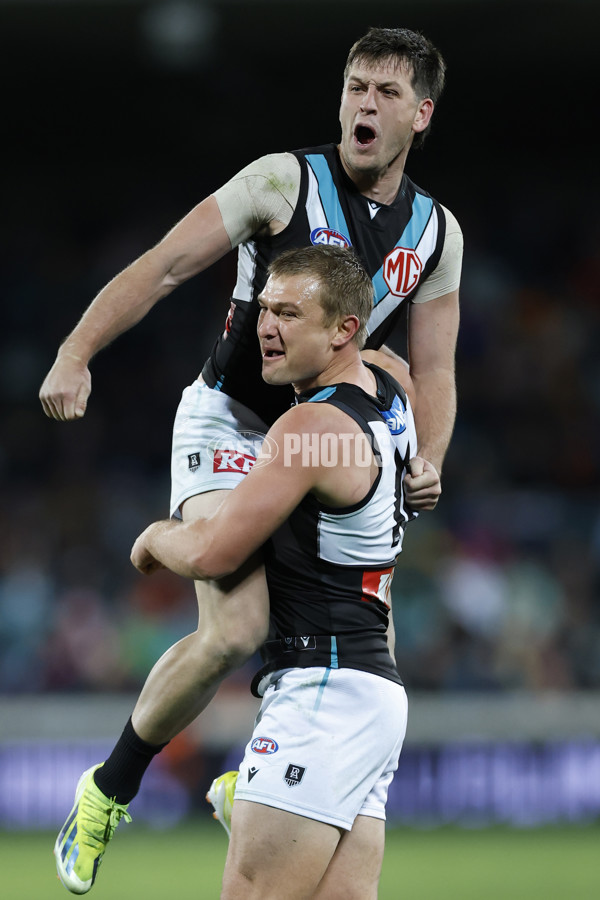 AFL 2025 Round 13 - GWS v Port Adelaide - A-59889007