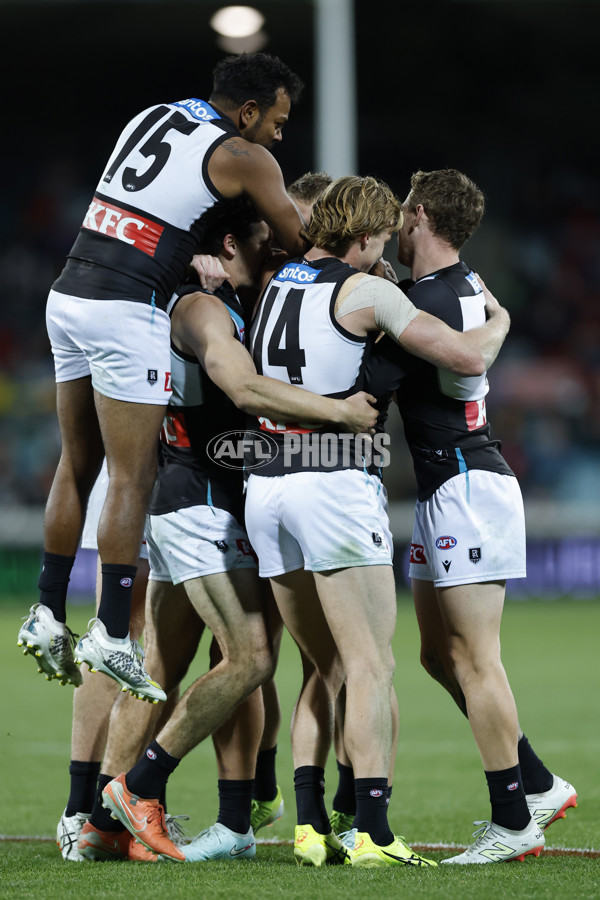 AFL 2025 Round 13 - GWS v Port Adelaide - A-59890071