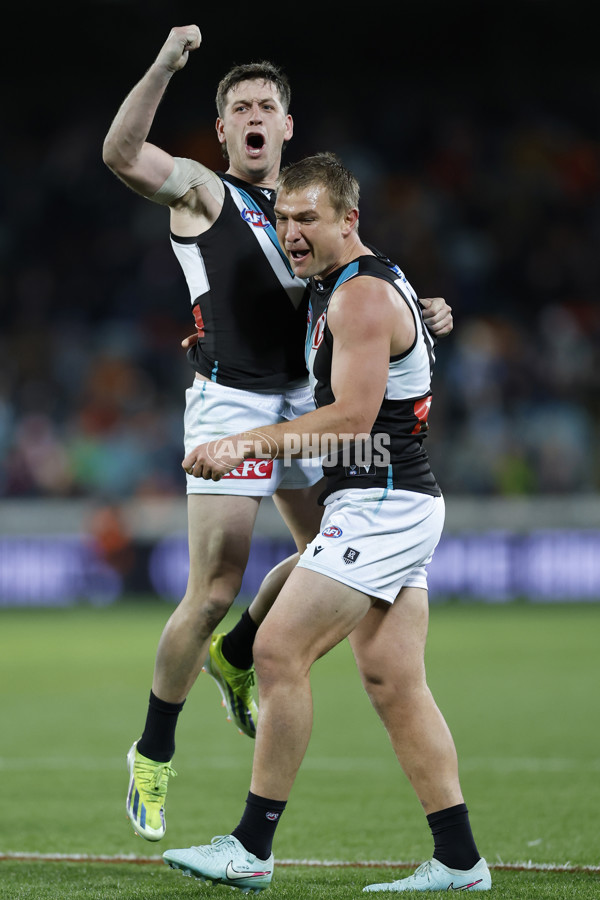 AFL 2025 Round 13 - GWS v Port Adelaide - A-59890089