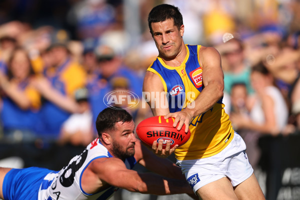 AFL 2025 Round 13 - North Melbourne v West Coast - A-59902345