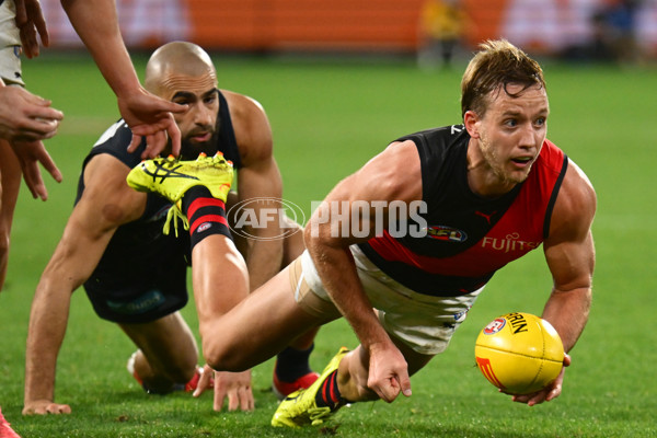 AFL 2025 Round 13 - Carlton v Essendon - A-59916819