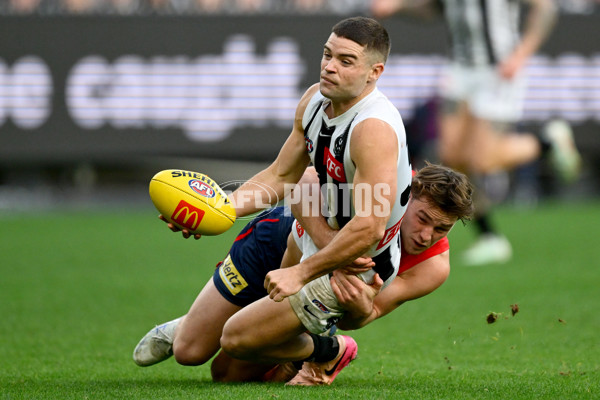 AFL 2025 Round 13 - Melbourne v Collingwood - A-59945229