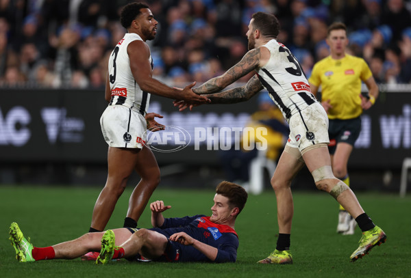 AFL 2025 Round 13 - Melbourne v Collingwood - A-59950851