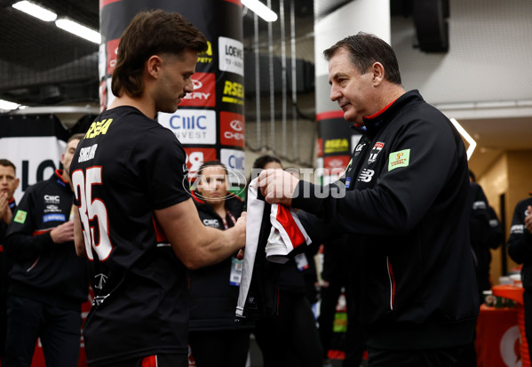 AFL 2025 Round 14 - St Kilda v Western Bulldogs - A-59995074