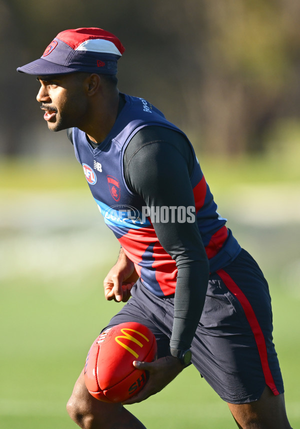 AFL 2025 Training - Melbourne 130625 - A-60006144