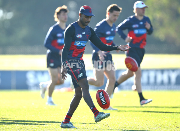 AFL 2025 Training - Melbourne 130625 - A-60006149