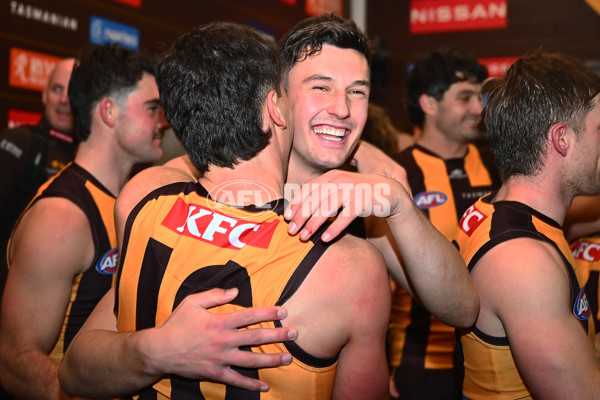 AFL 2025 Round 14 - Hawthorn v Adelaide - A-60011817