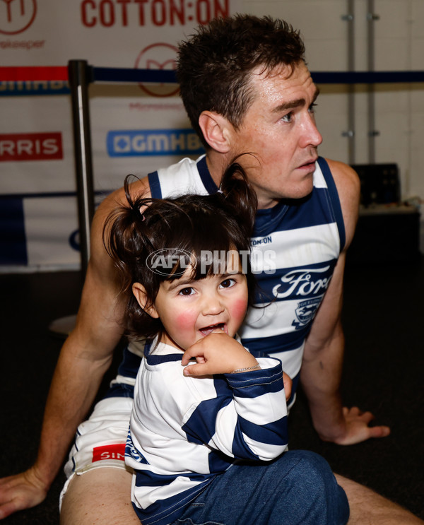 AFL 2025 Round 14 - Essendon v Geelong - A-60037029