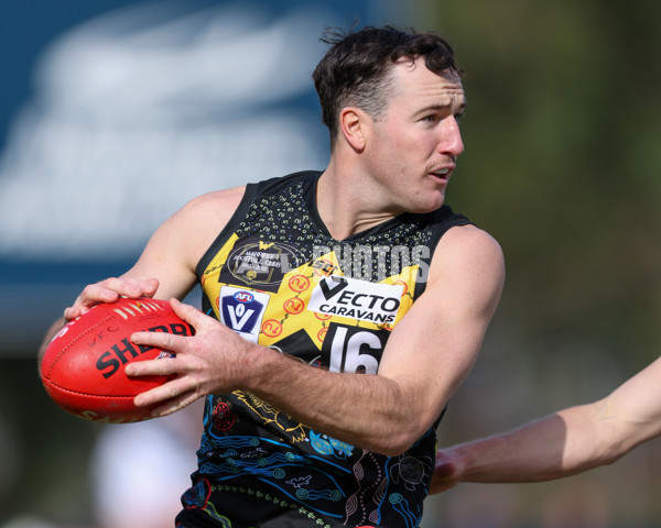 VFL 2025 Round 12 - Werribee v Geelong Cats - A-60051877