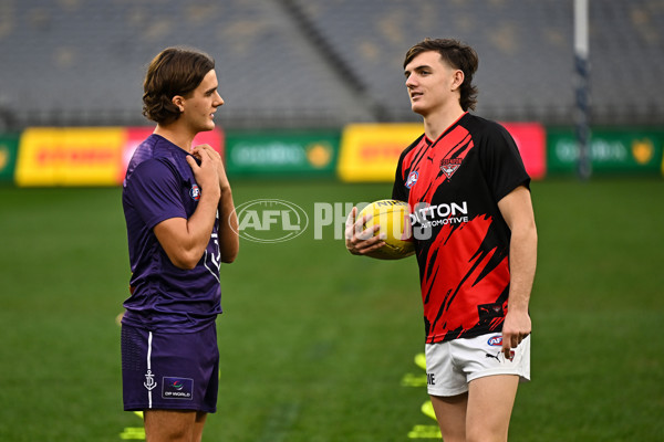 AFL 2025 Round 15 - Fremantle v Essendon - A-60102611