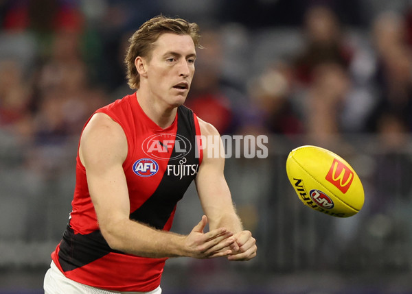 AFL 2025 Round 15 - Fremantle v Essendon - A-60104170