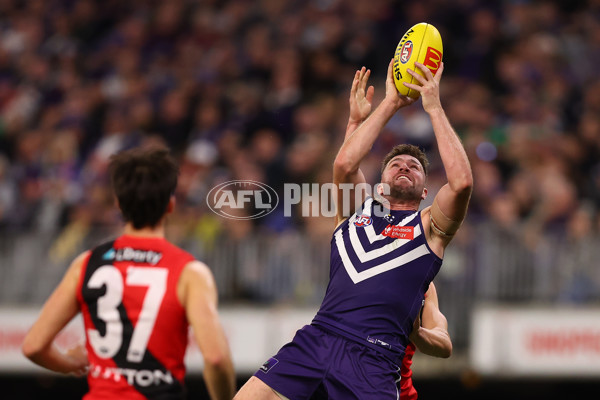 AFL 2025 Round 15 - Fremantle v Essendon - A-60106952