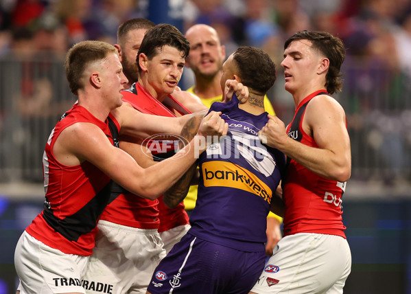 AFL 2025 Round 15 - Fremantle v Essendon - A-60106993