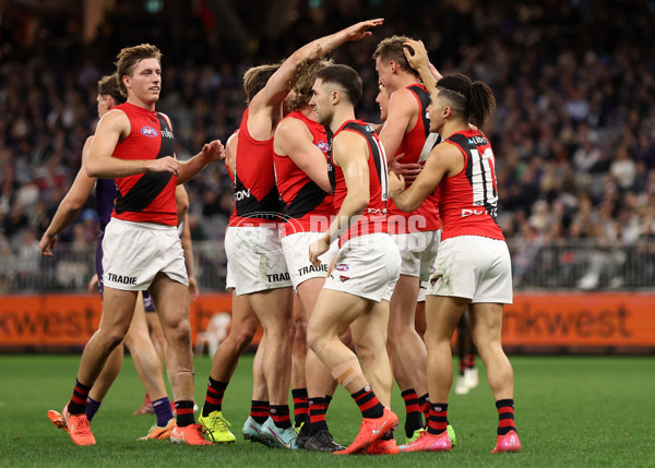AFL 2025 Round 15 - Fremantle v Essendon - A-60107659