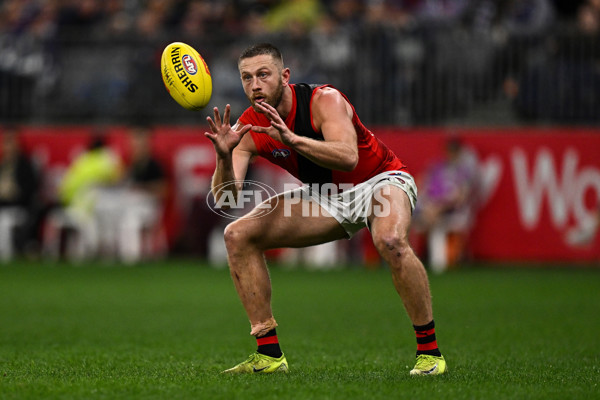 AFL 2025 Round 15 - Fremantle v Essendon - A-60107677