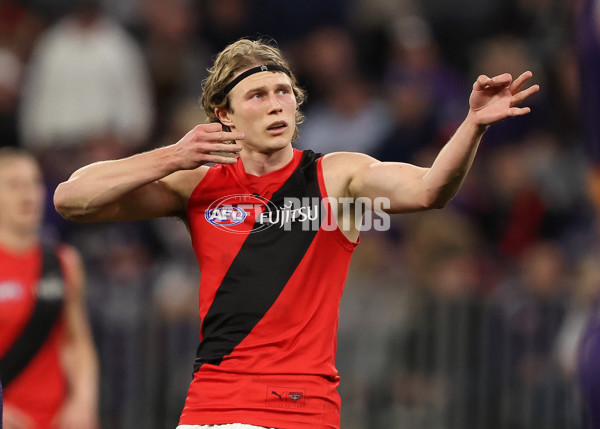 AFL 2025 Round 15 - Fremantle v Essendon - A-60110061