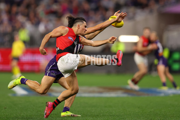 AFL 2025 Round 15 - Fremantle v Essendon - A-60110067