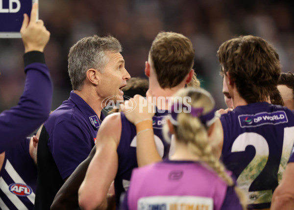 AFL 2025 Round 15 - Fremantle v Essendon - A-60110077