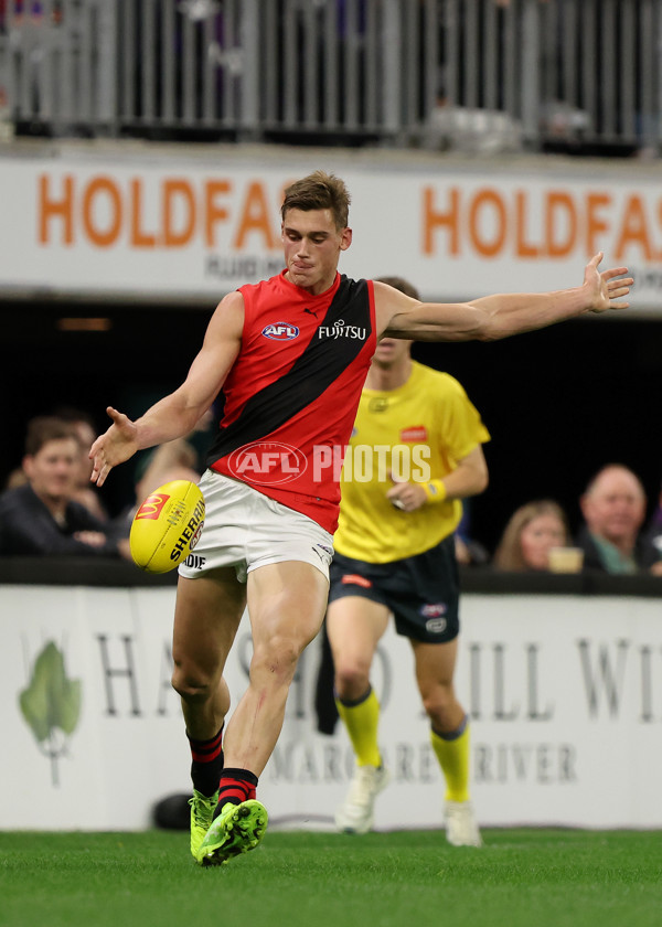 AFL 2025 Round 15 - Fremantle v Essendon - A-60110084